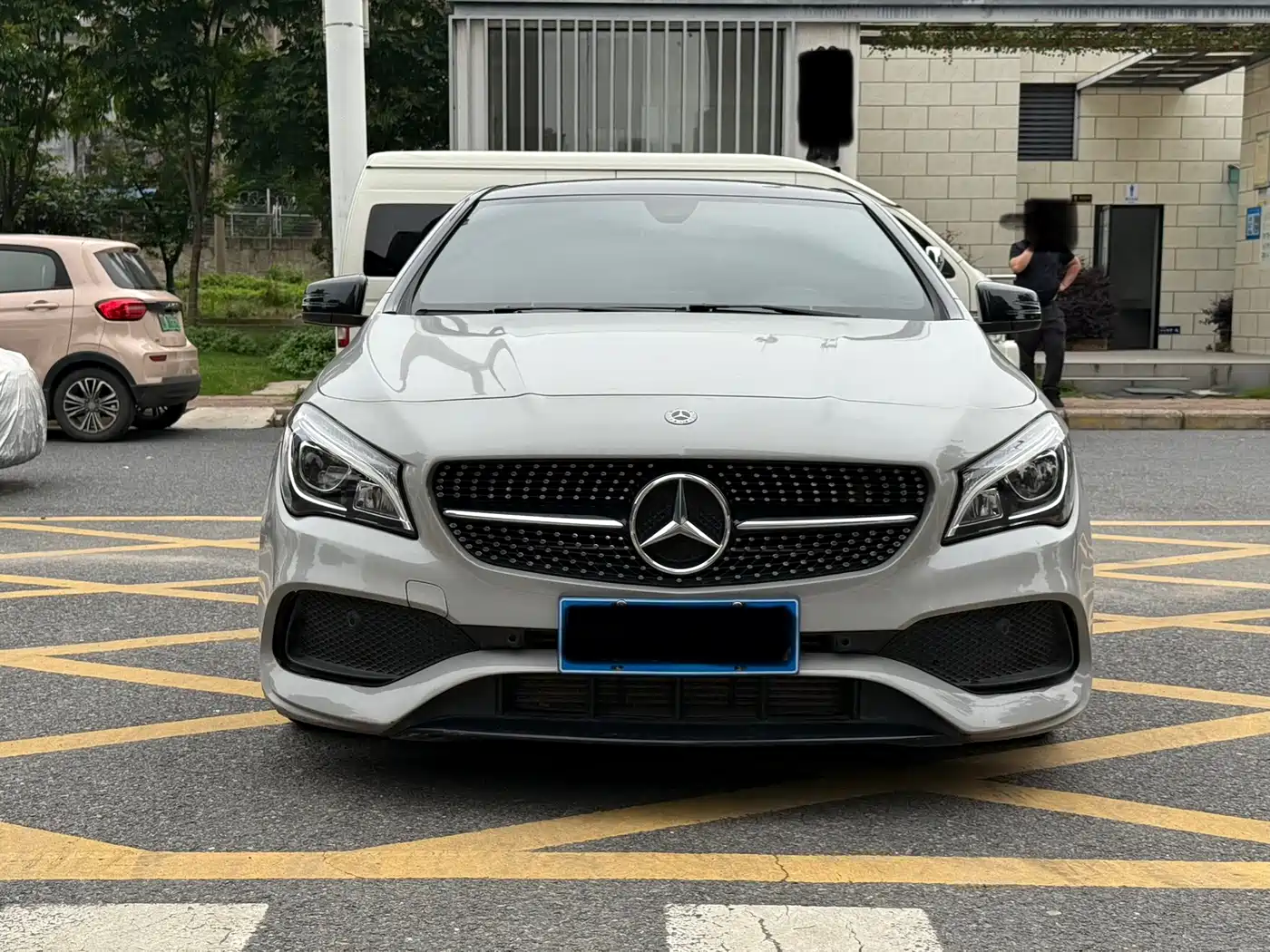 Mercedes-Benz CLA (Import) 2018 CLA 220 4MATIC фото 2