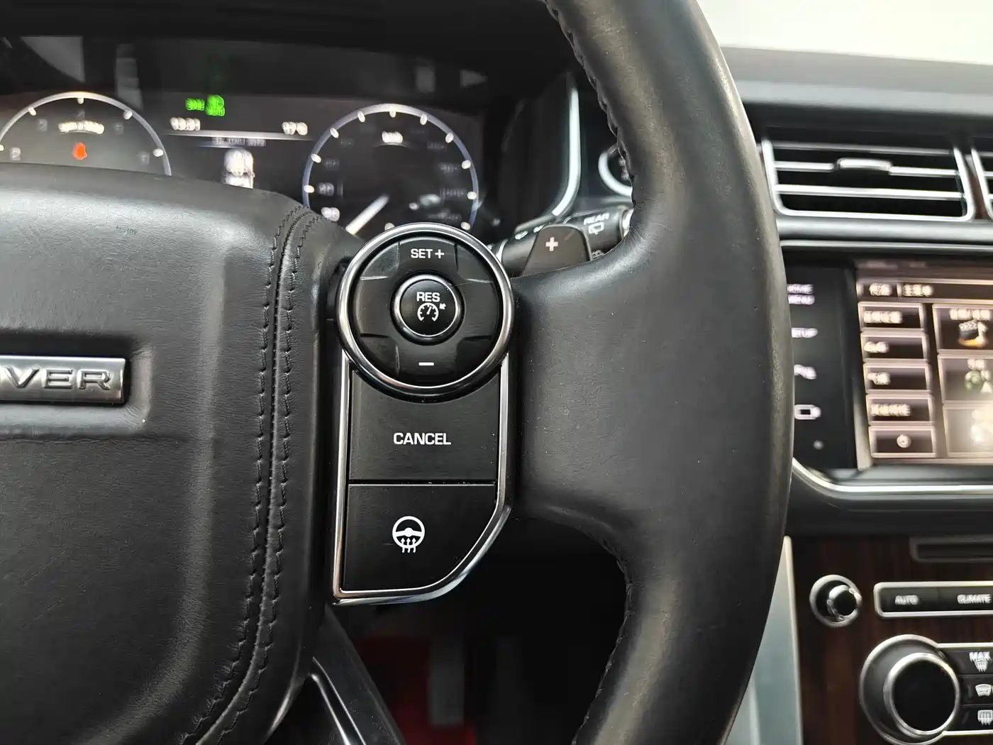 Land Rover Range Rover 2014 3.0 SC V6 Vogue фото 9