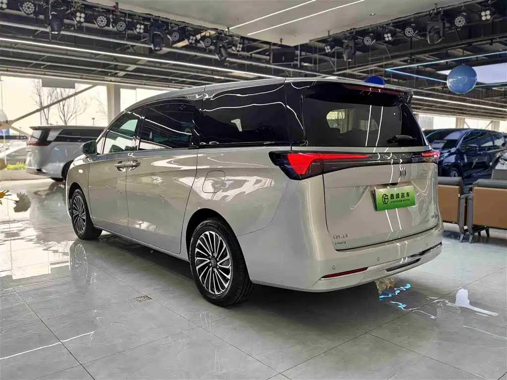Buick GL8 New Energy 2025 Land Honor Premium Edition 7-Seater фото 27