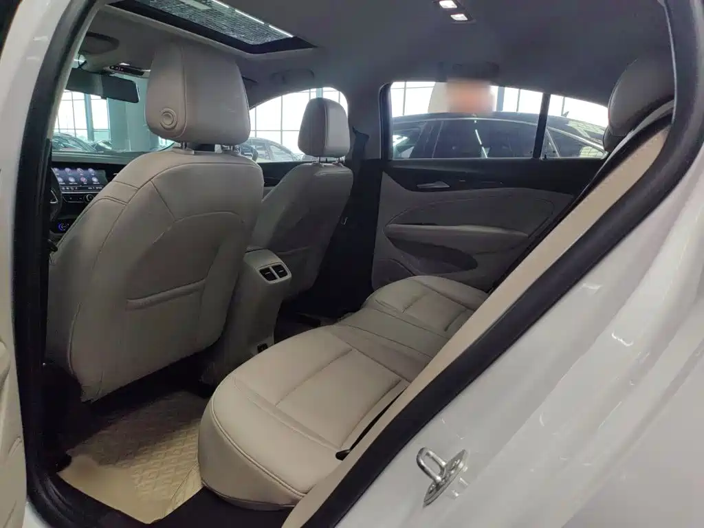 BUICK REGAL