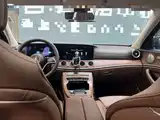 Photo 6 - Mercedes-Benz E-Class