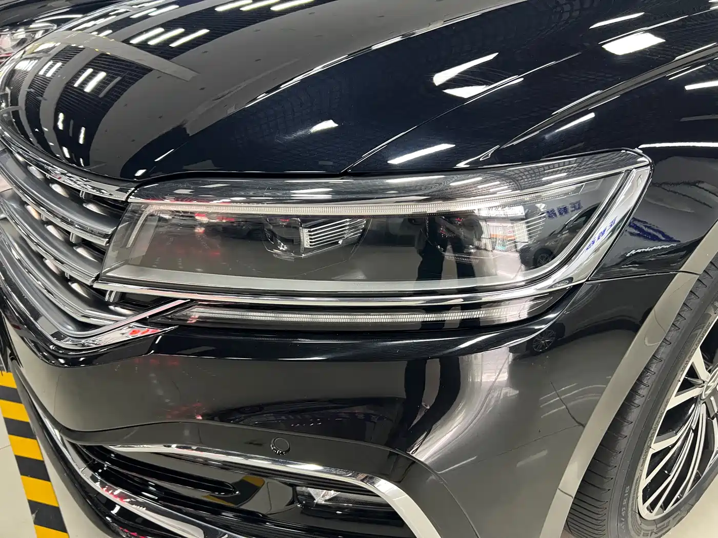 Volkswagen Phideon 2021 380TSI Luxury Edition фото 11