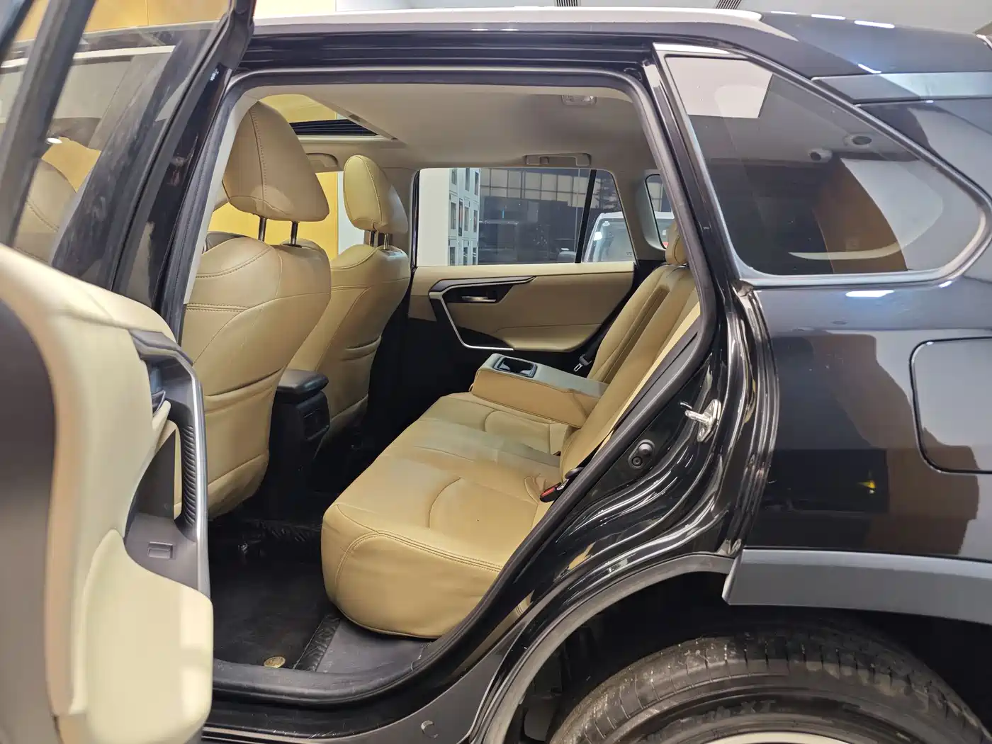 Toyota RAV4 Rongfang 2020 2.0L CVT 2WD Trend Edition фото 21
