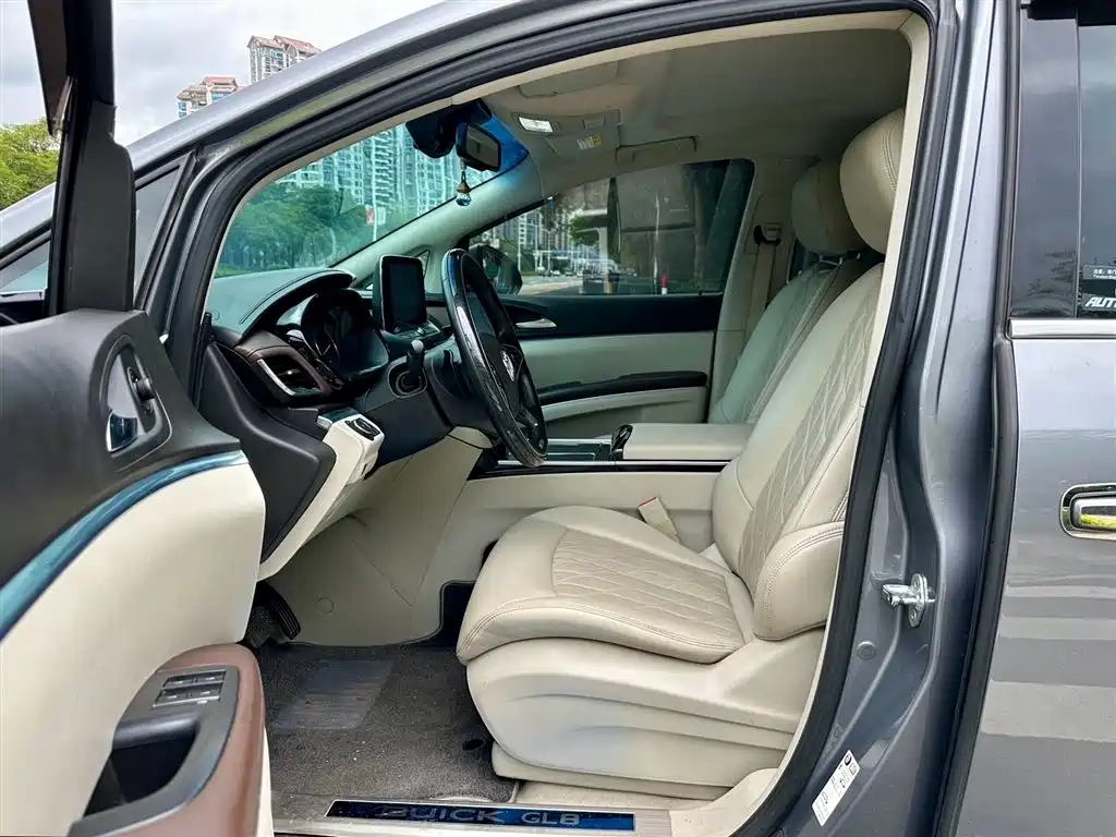 Buick GL8 2021 Land Business Class 652T Comfort фото 6