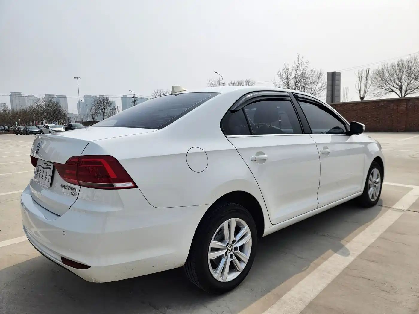 Volkswagen Santana 2016 1.6L Automatic Comfort Edition фото 4