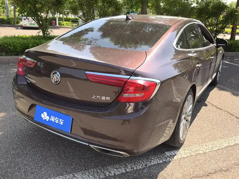 Buick LaCrosse 2018 Model 28T Luxury Edition фото 3