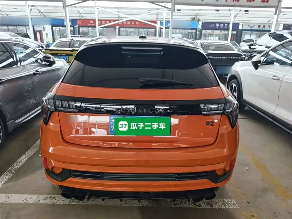 Lynk & Co 02 Hatchback 2021 2.0TD Halo фото 4