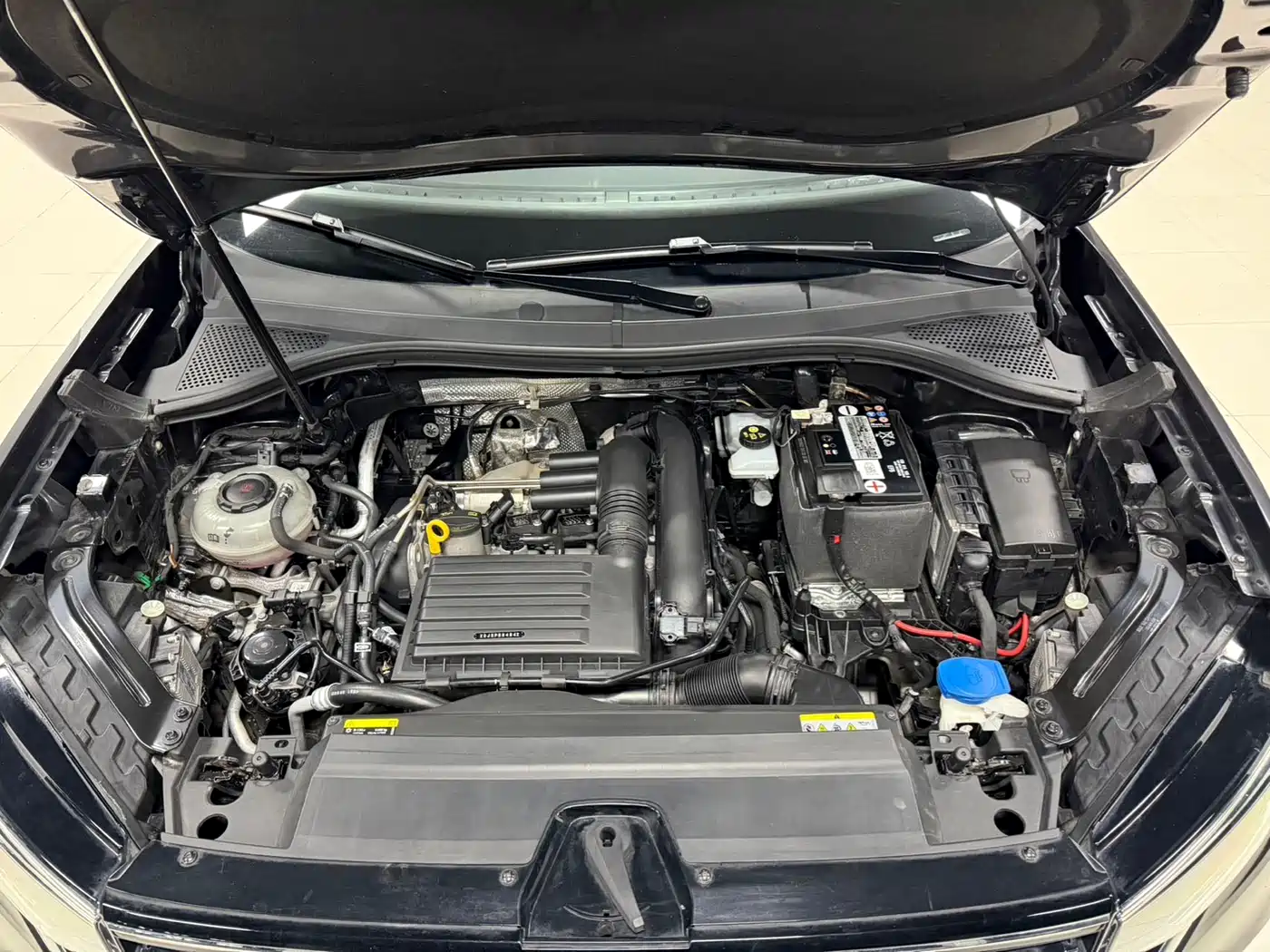 Volkswagen Tayron 2023 280TSI 2WD Luxury Plus Advanced Edition фото 24