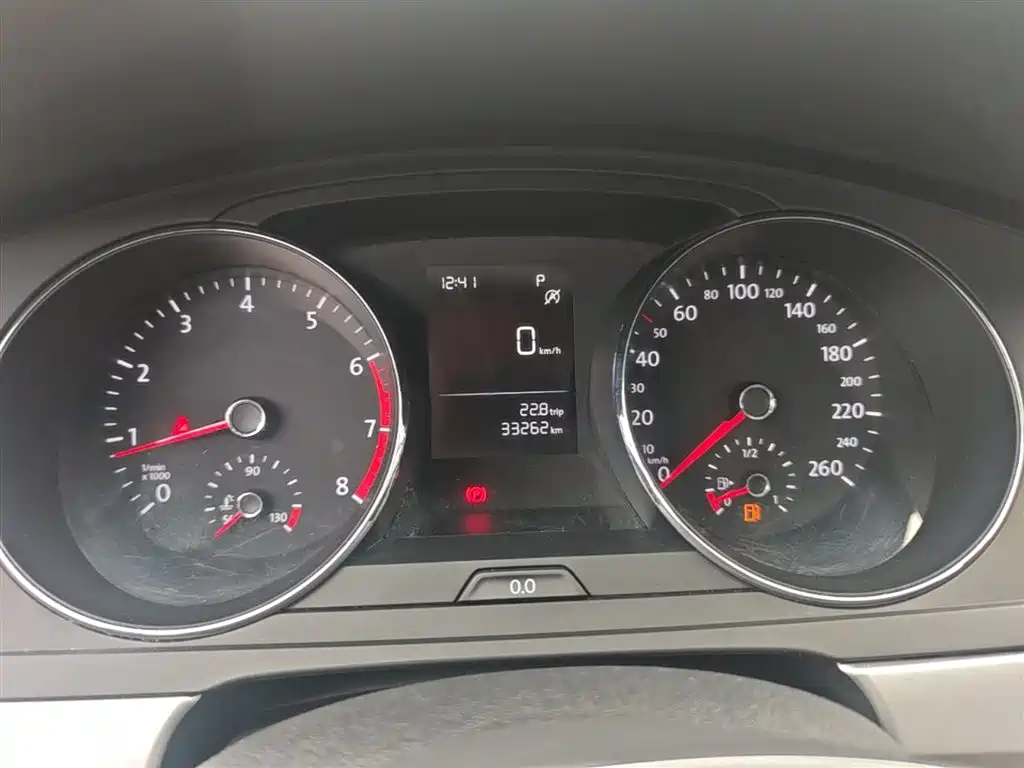 Volkswagen Lamando 2017 230TSI DSG Trend Edition фото 11