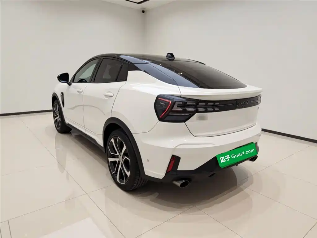 Lynk & Co 05 2020 2.0TD 4WD Halo Edition фото 5