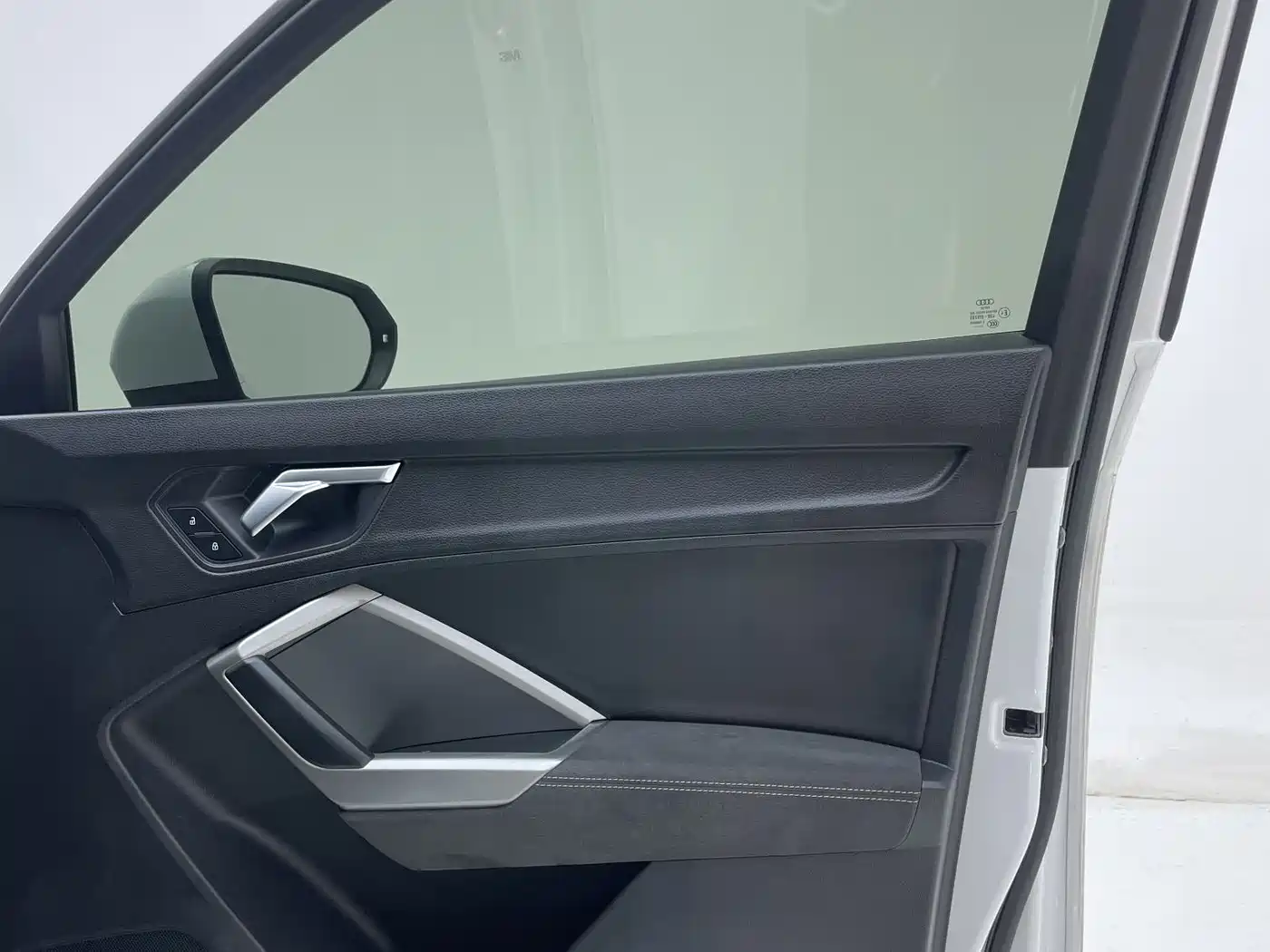 Audi Q3 2022 35 TFSI Fashion Dynamic фото 29