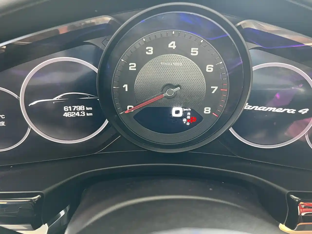 Porsche Panamera 2017 Panamera 4 Executive Long Wheelbase 3.0T фото 4