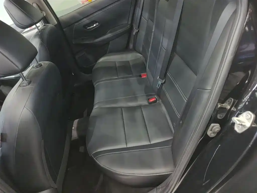 Nissan SYLPHY, миниатюра 17