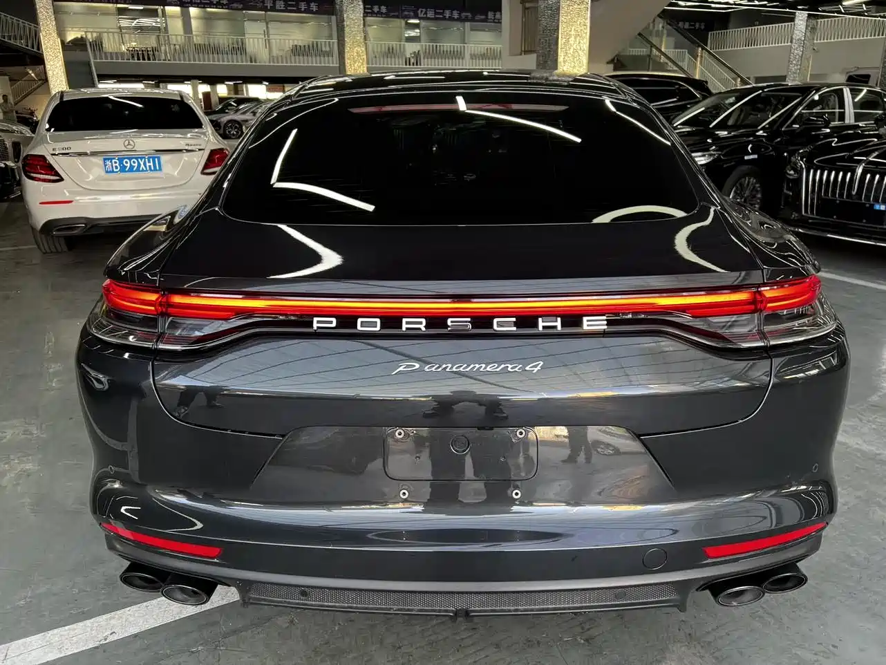 Porsche Panamera 2022 Panamera 4 Executive Long Wheelbase 2.9T фото 21