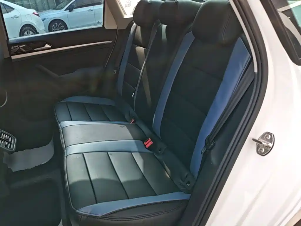 Photo 17 - Volkswagen Lavida
