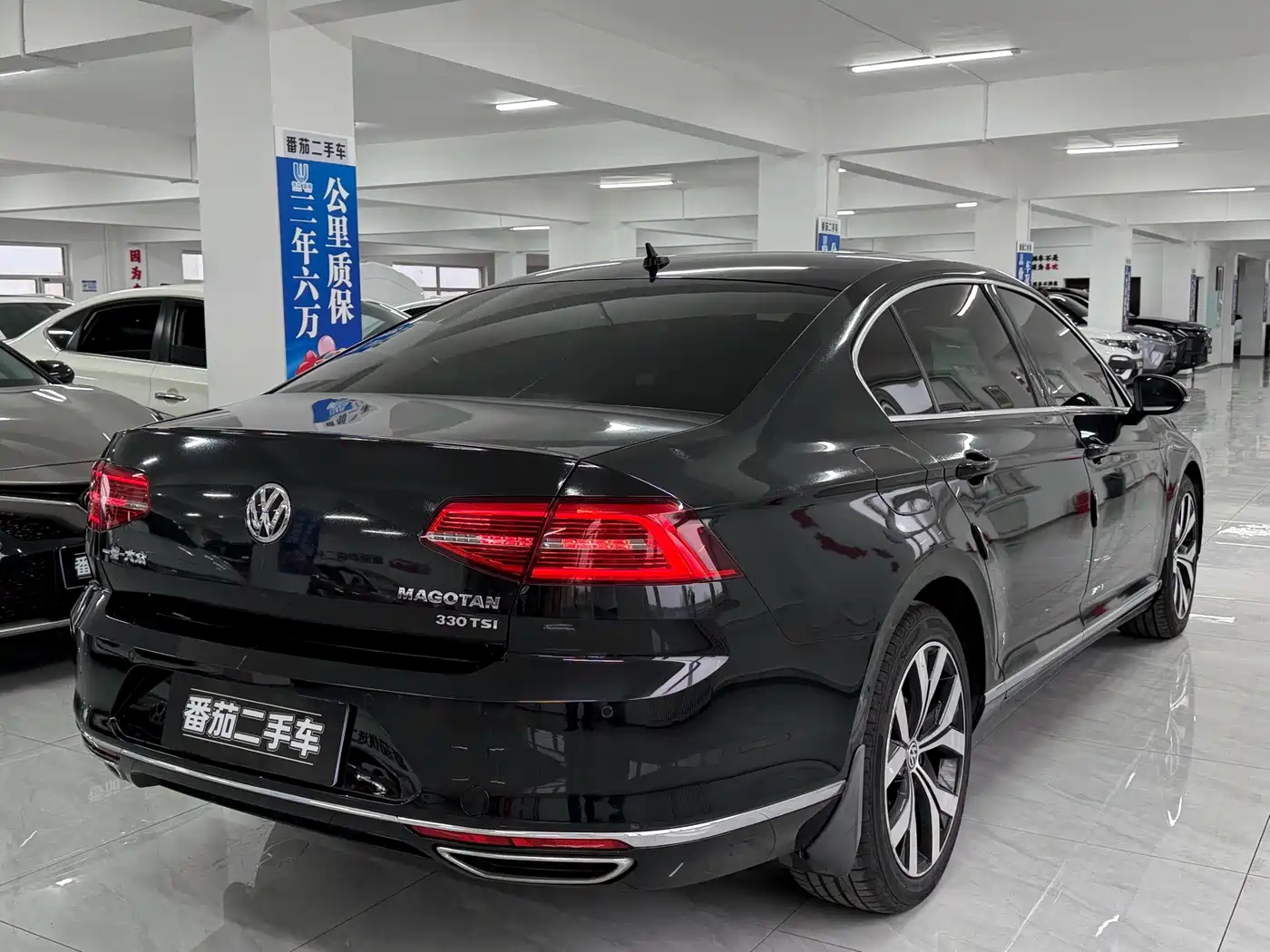 Volkswagen Magotan 2019 330TSI DSG Premium China V фото 10