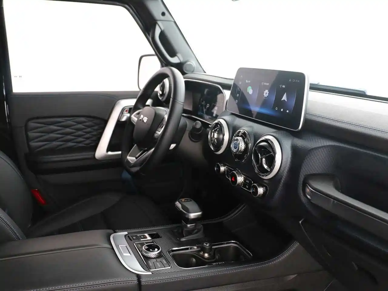 BAIC ORV Beijing Offroad BJ40 2023 2.0T Auto 4WD Urban Hunter Knight Edition фото 11