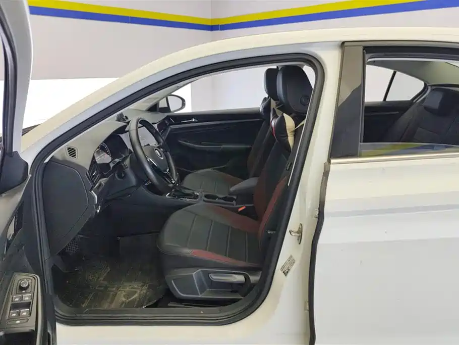 Volkswagen Bora 2021 1.5L Automatic Elite Smart Edition фото 9
