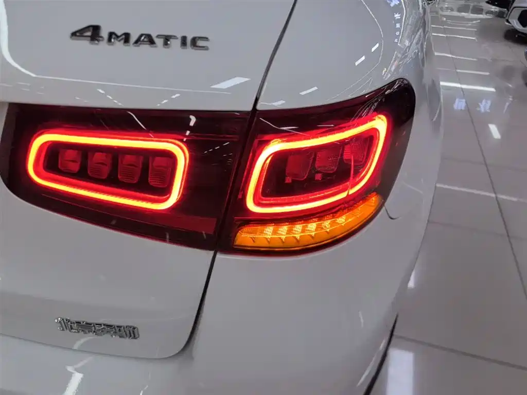 Mercedes-Benz GLC 2020 GLC 300 L 4MATIC Dynamic фото 8