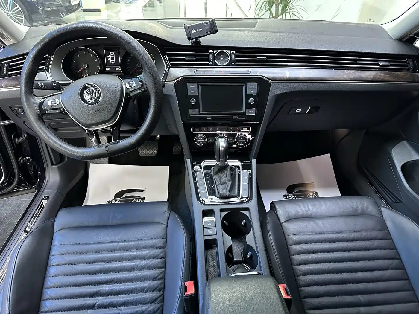 Volkswagen Magotan 2017 330TSI DSG Luxury фото 6