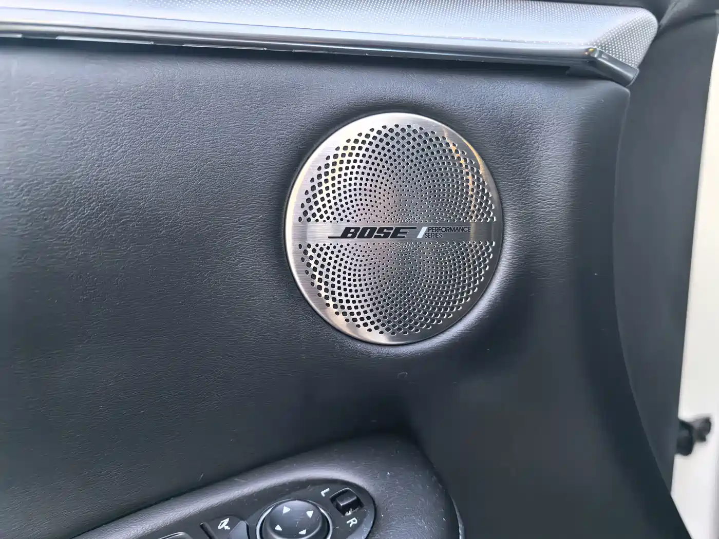 Фото 16 - Infiniti QX50