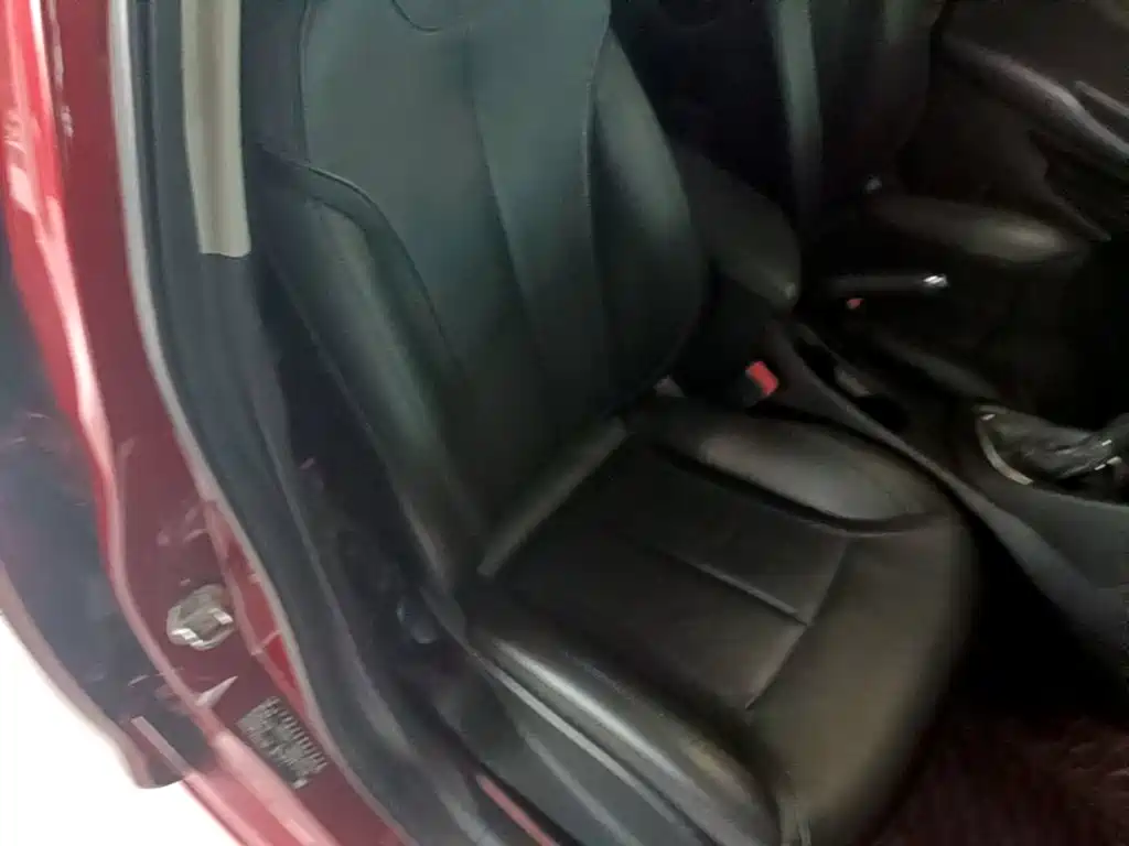 Фото 25 - Buick Excelle