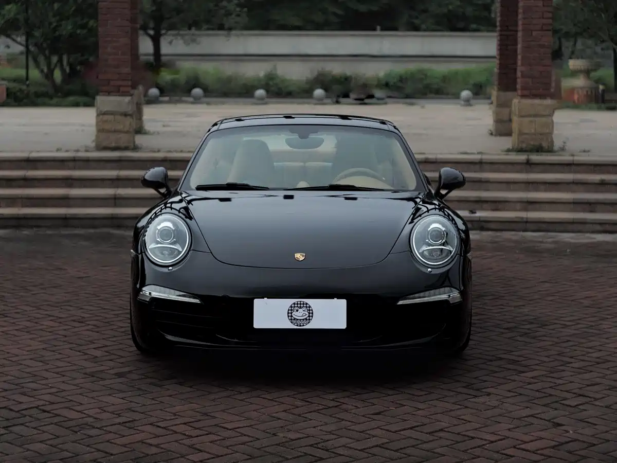Porsche 911 2012 Carrera S 3.8L фото 2
