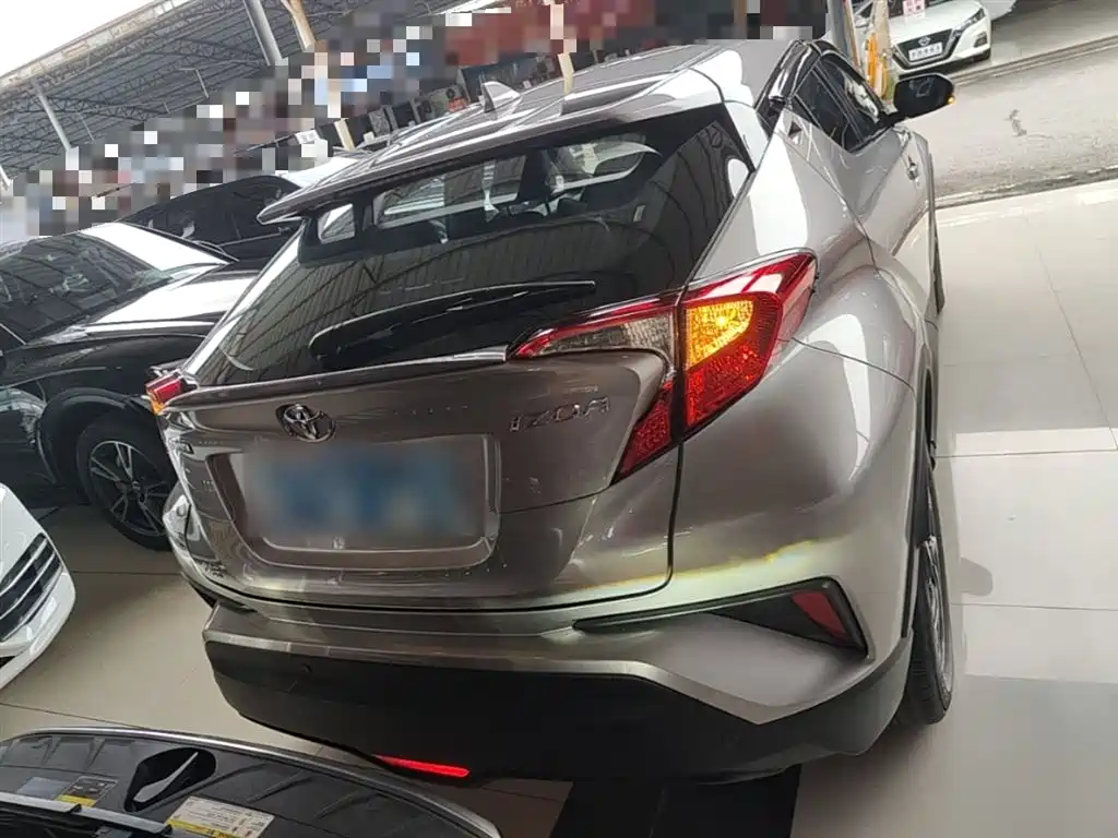 Toyota IZOA 2020 2.0L Yi Xiang CARE фото 6
