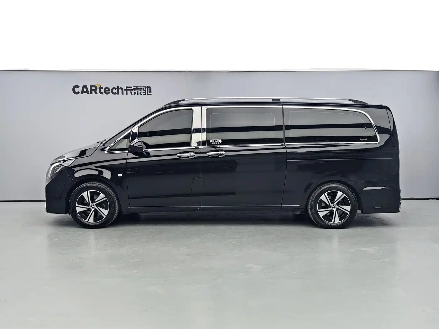 Mercedes-Benz Vito 2021 2.0T Business Edition 7-seater фото 4