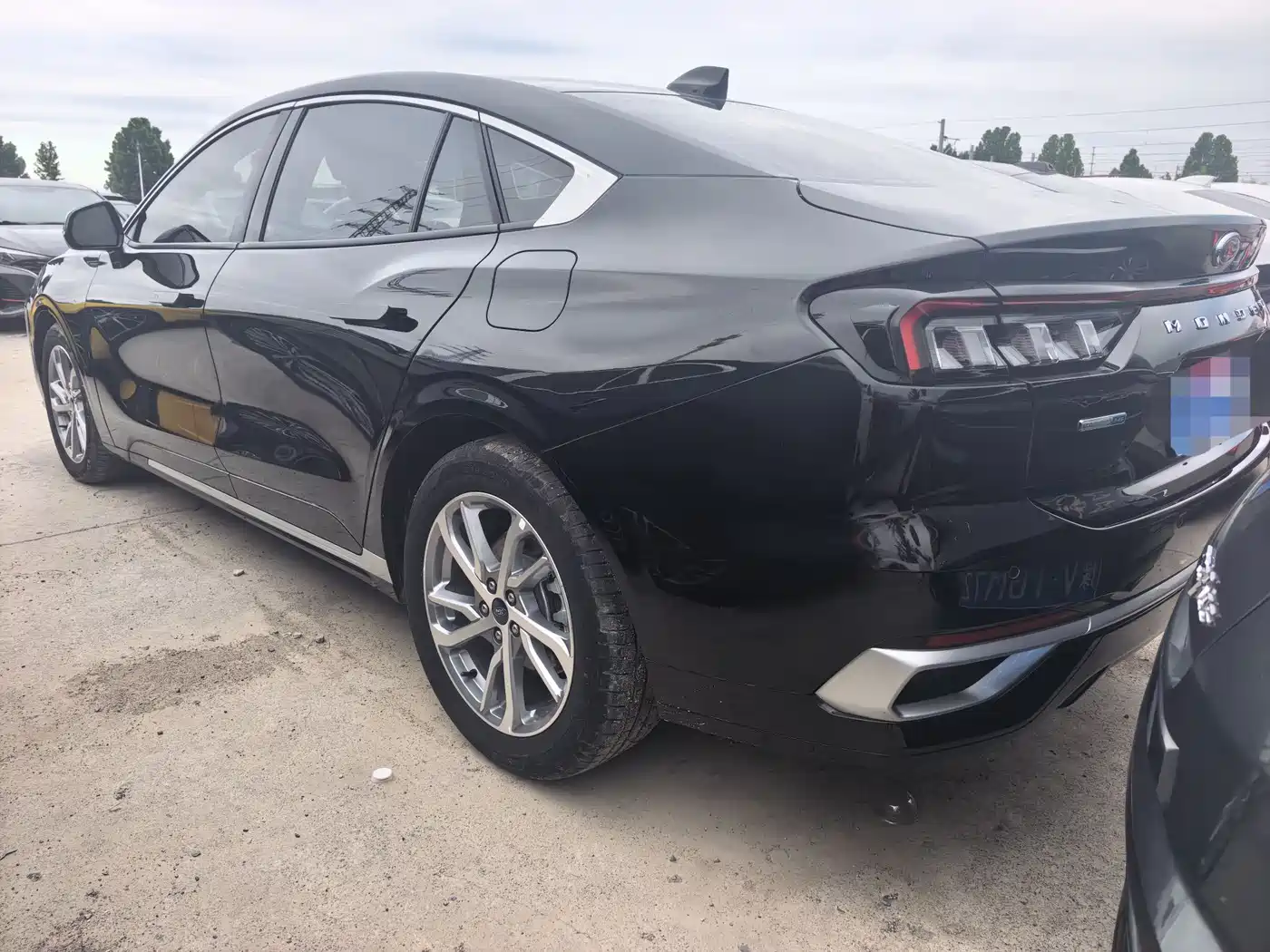 FORD MONDEO