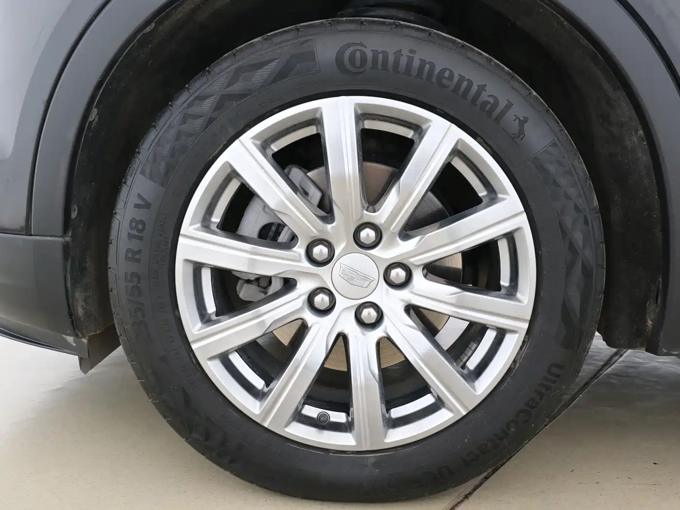 CADILLAC XT4