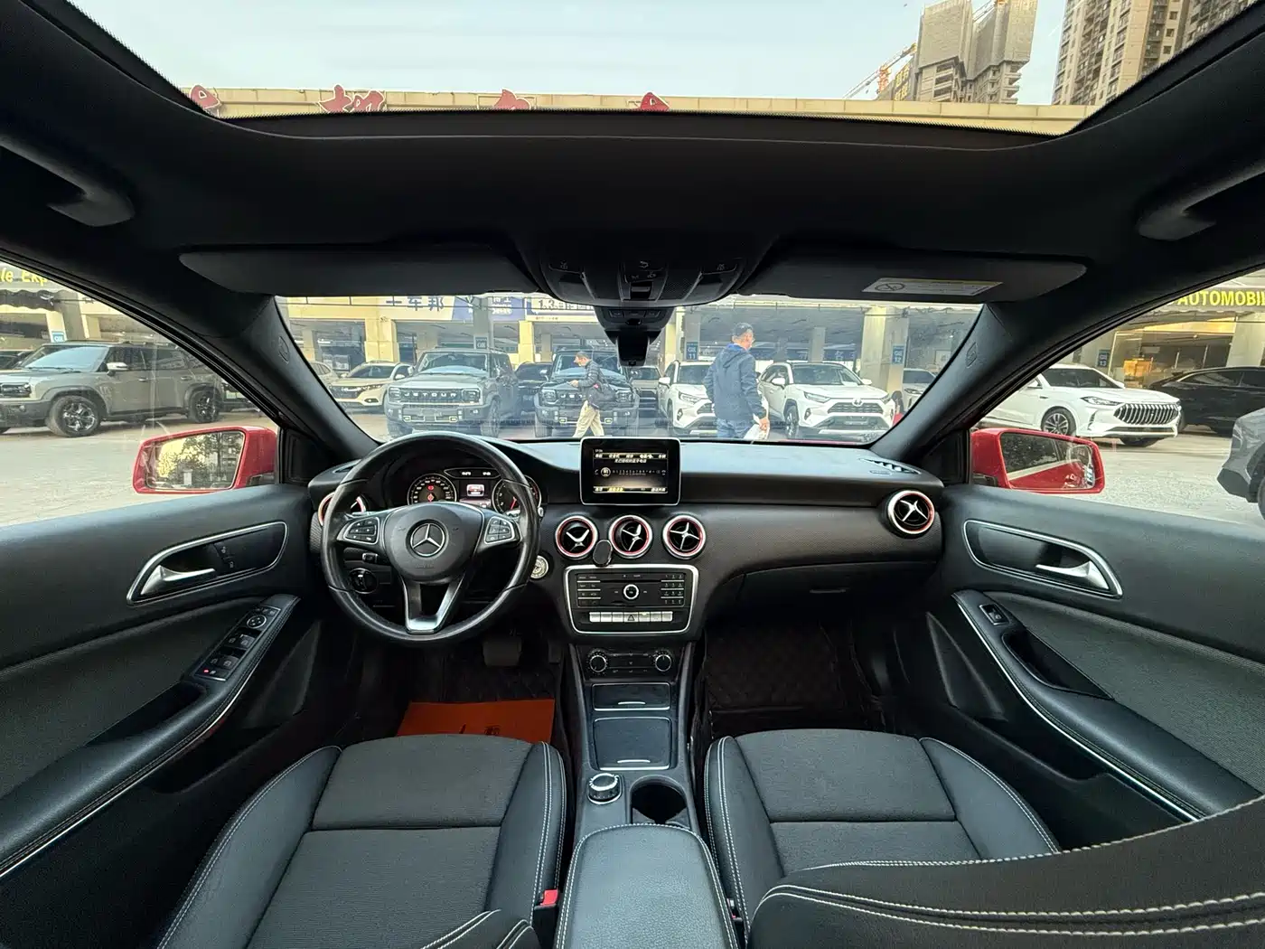 Mercedes-Benz A-Class (Import) 2016 A 200 Dynamic фото 9