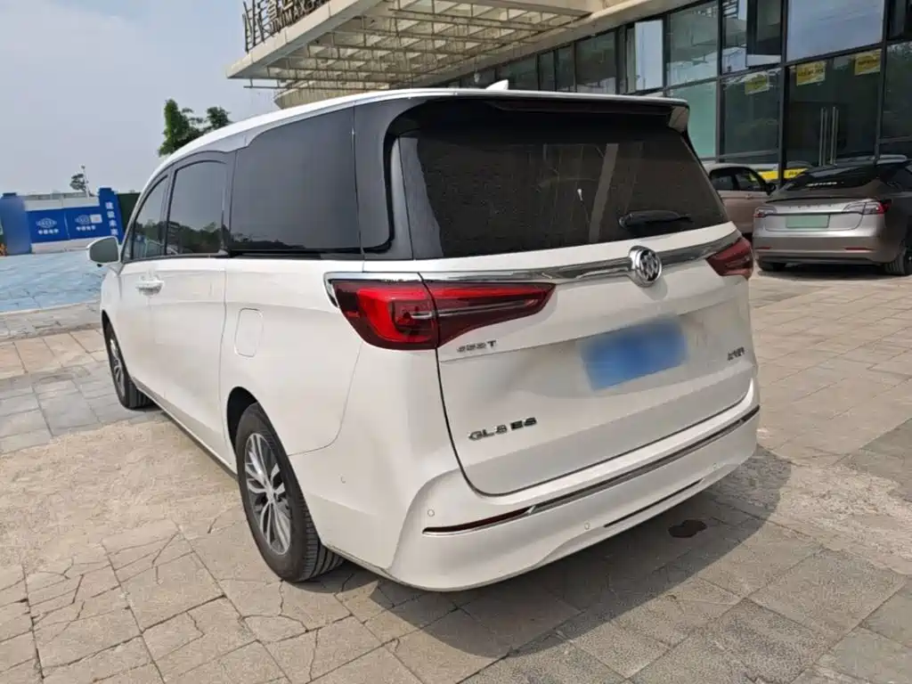 BUICK GL8