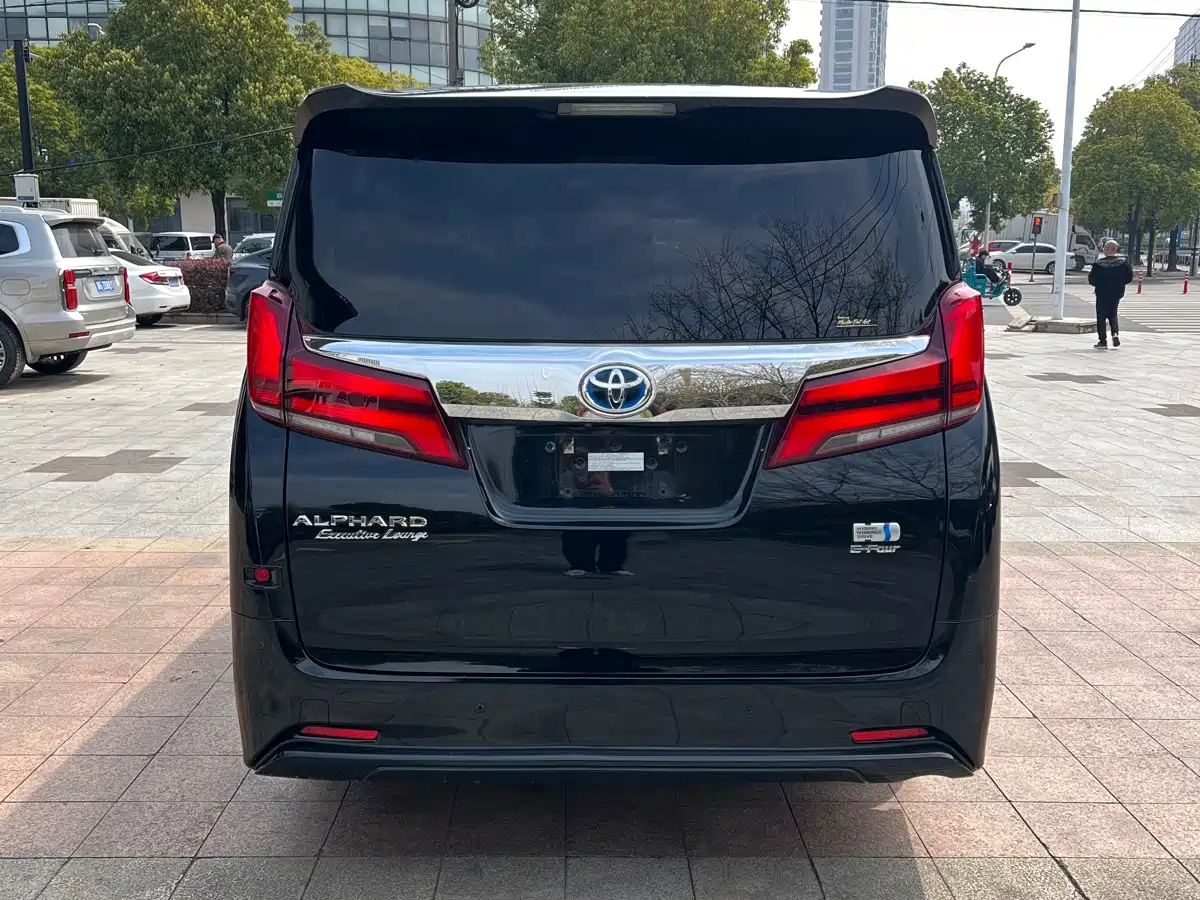 Toyota Alphard 2019 Hybrid 2.5L Premium Edition фото 24