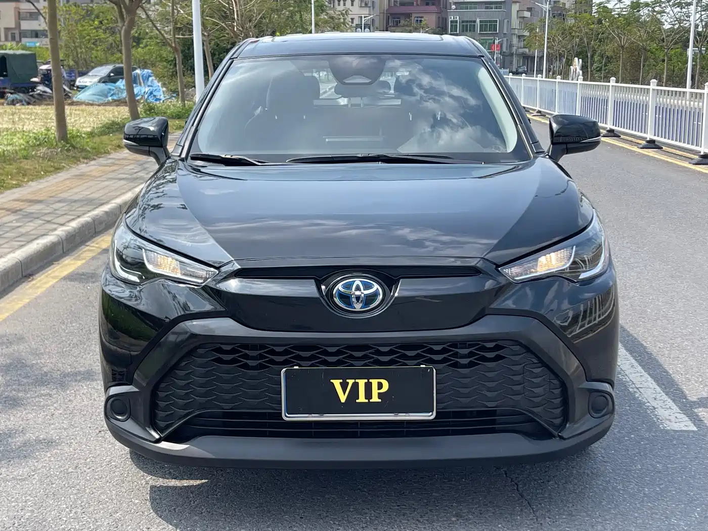 Toyota Frontlander 2024 2.0L Smart Hybrid Dual Engine Leading Edition фото 2
