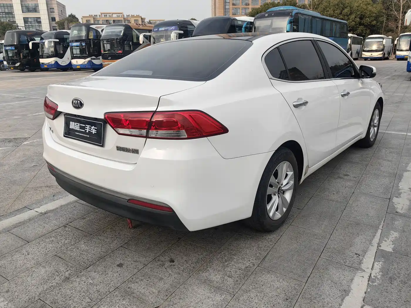 Kia K4 2014 1.8L Automatic GLS фото 5