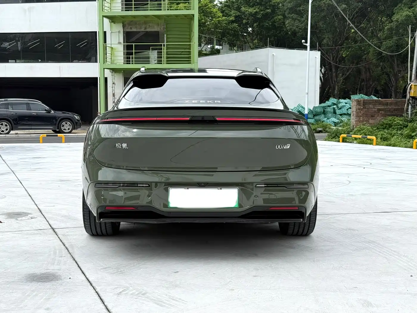 ZEEKR 007GT 2025 2025 Long Range RWD Smart Driving Edition 100kWh