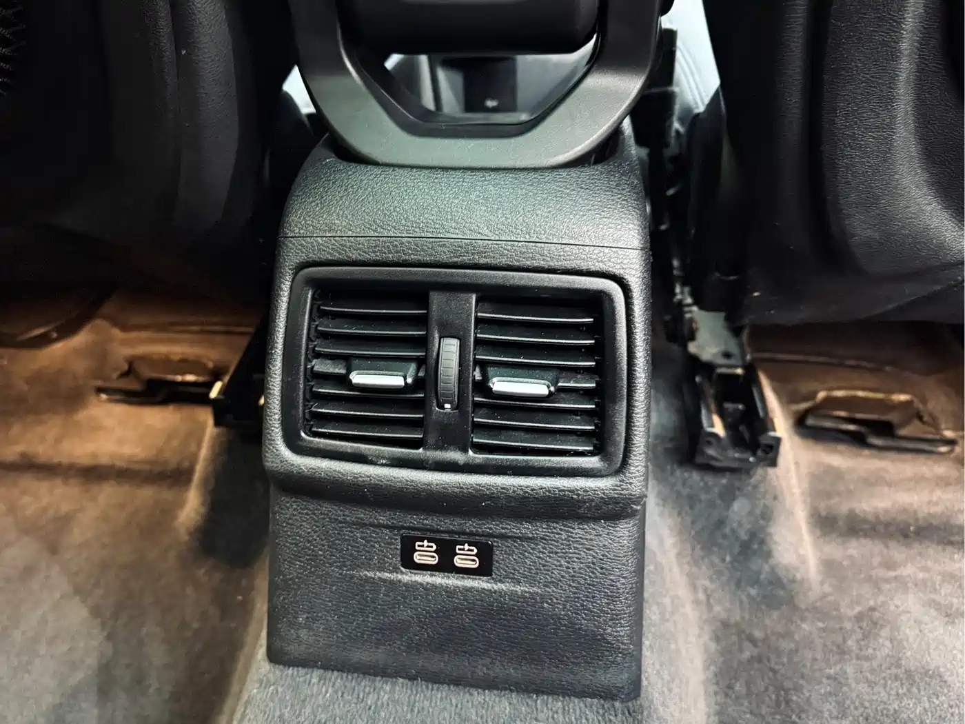 BMW X1 2019 sDrive18Li Fashion Model фото 18