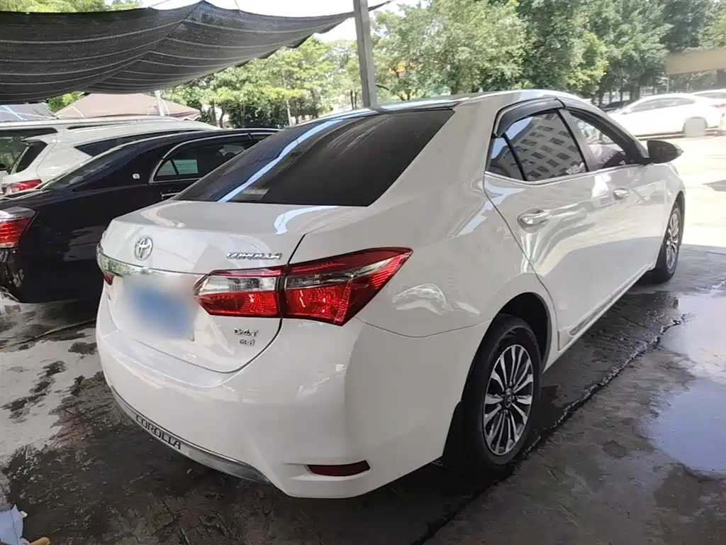Toyota Corolla 2017 Facelift 1.2T S-CVT GL-i фото 7