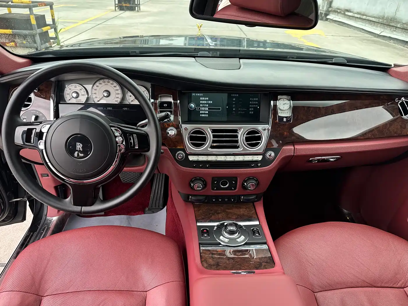 Rolls-Royce Ghost 2010 Model 6.6T Standard фото 5