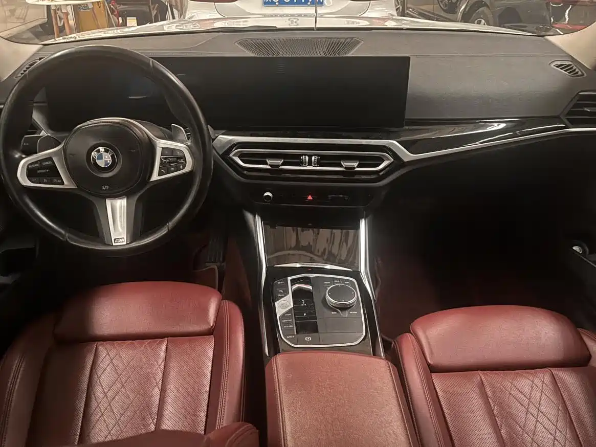 BMW 3 Series 2023 320Li M Sport Package фото 11