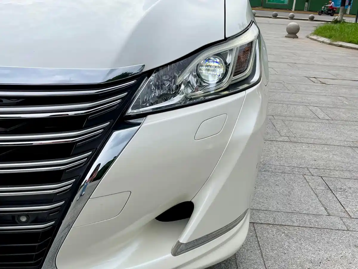Toyota Crown 2015 2.0T Fashion фото 7