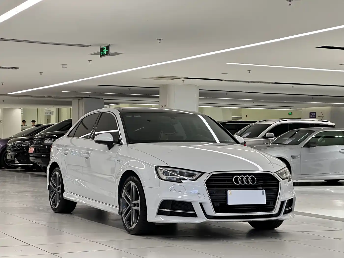 Audi A3 2018 30th Anniversary Limousine 35 TFSI Sport фото 3