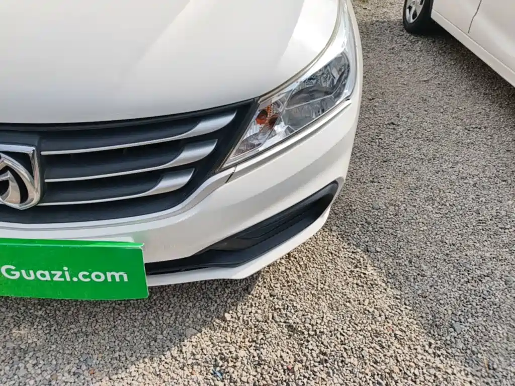 Baojun 310 2016 2016 1.2L Manual Value Edition