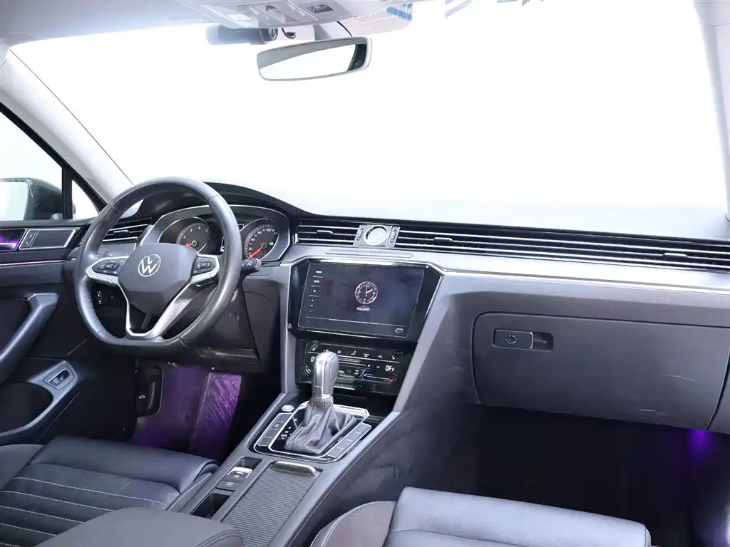 Volkswagen Magotan 2020 330TSI DSG Leading фото 19