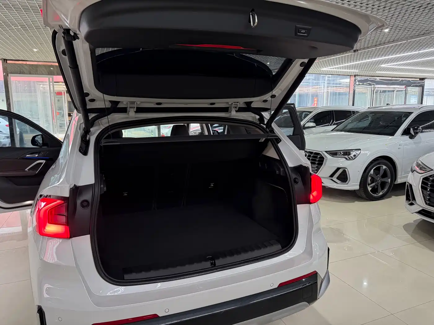 BMW X1 2023 sDrive20Li X Design Package фото 18