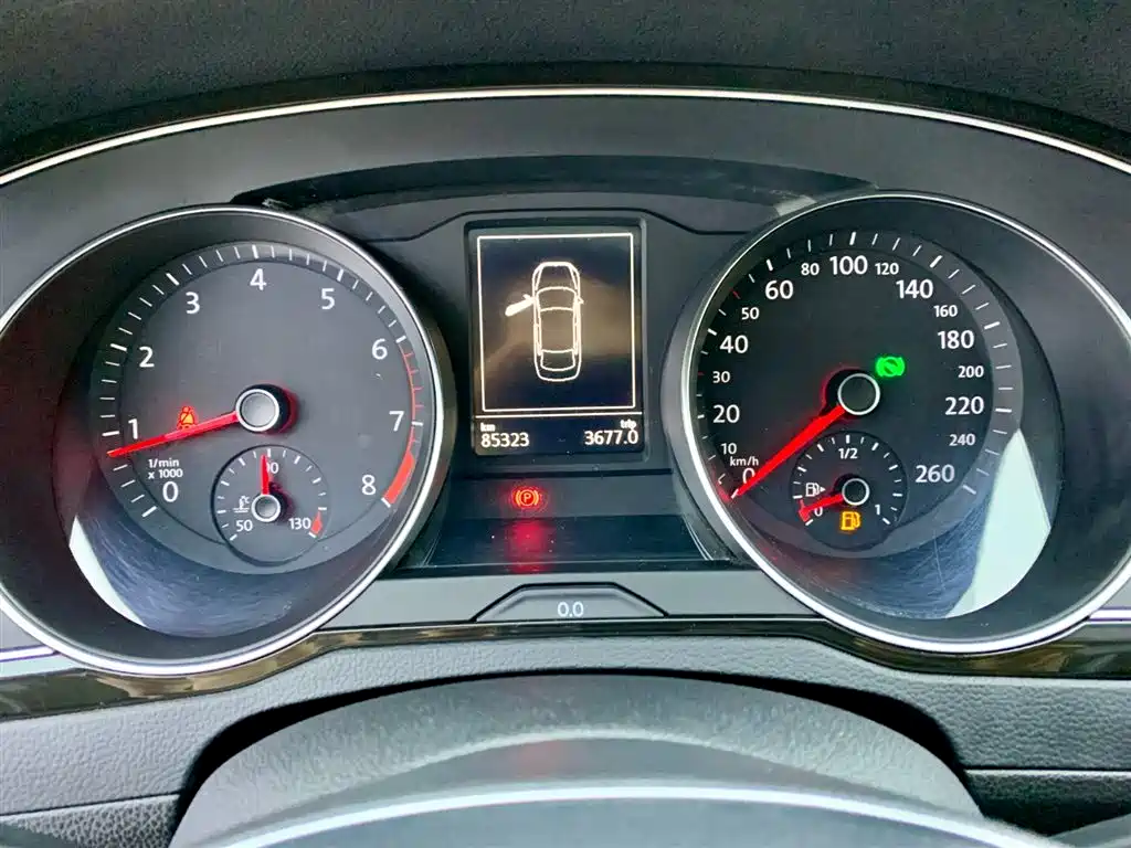 Volkswagen Magotan 2017 330TSI DSG Leading фото 17
