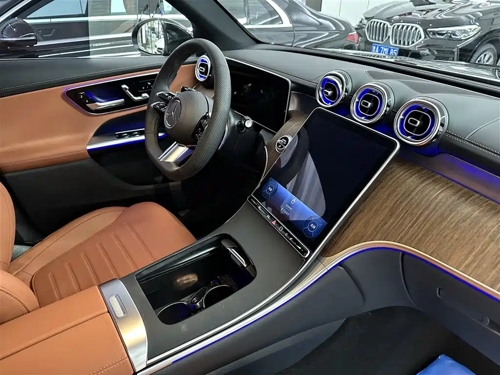 Mercedes-Benz GLC 2025 GLC 300 L 4MATIC Dynamic 7-seater фото 17