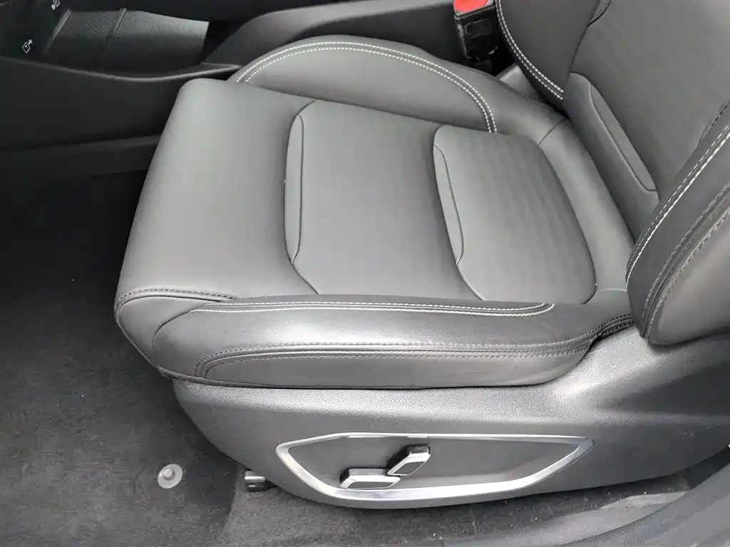 GEELY AUTOMOBILE XINGYUE