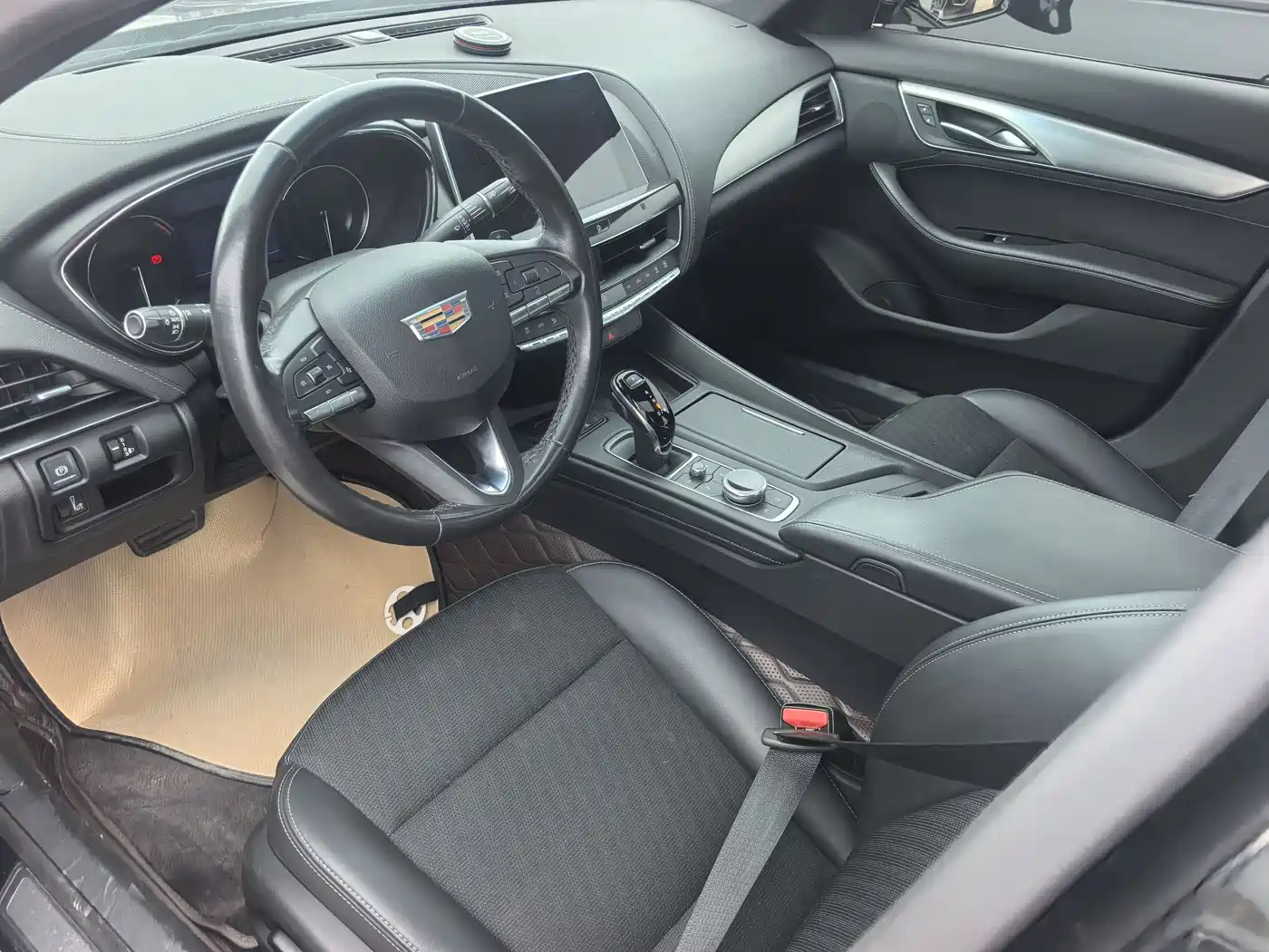 Cadillac CT5 2021 Facelift 28T Luxury Edition фото 4